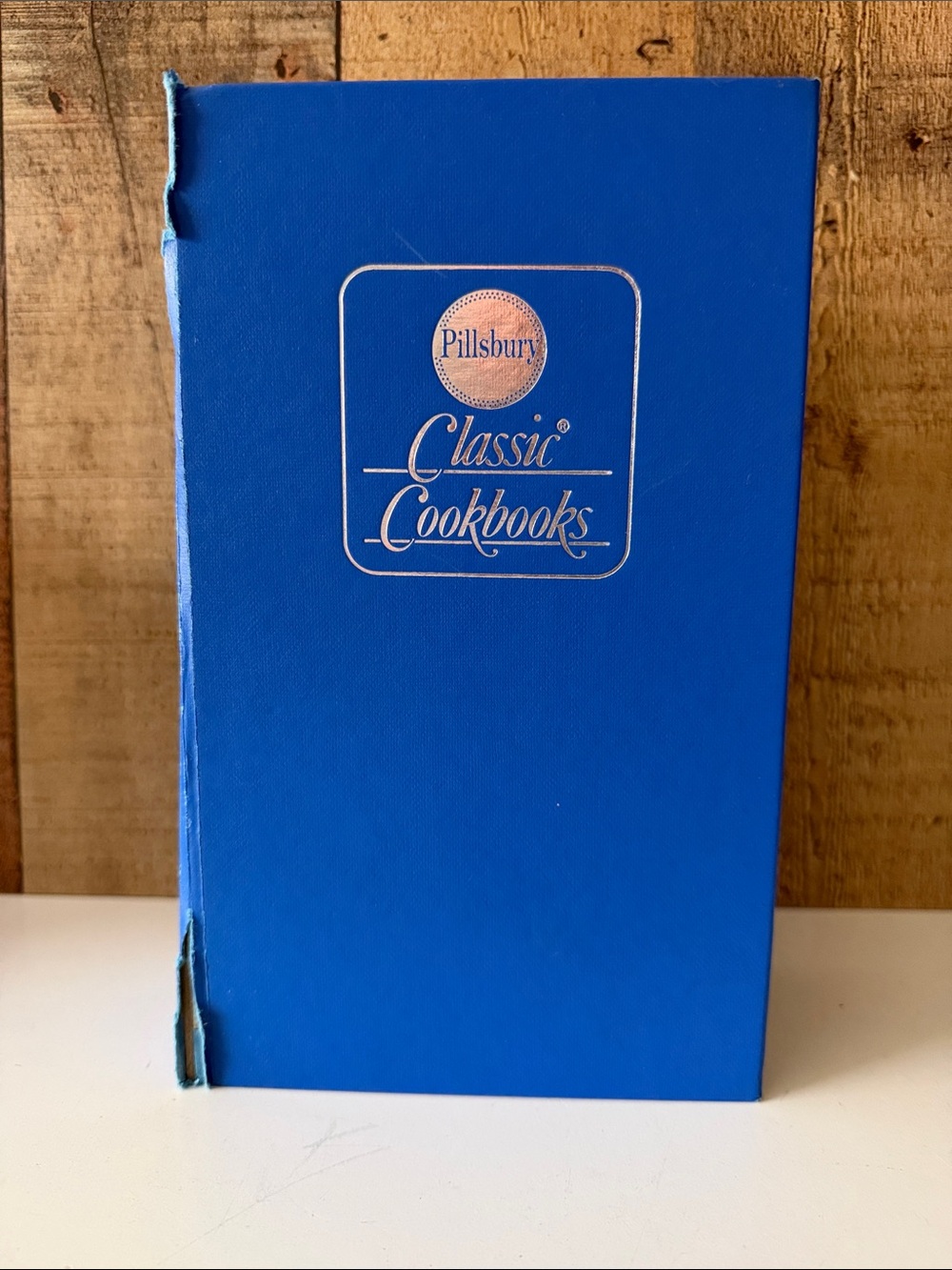 Pillsbury Classic 1994 Cookbooks - Bright Blue Hardcover Binder